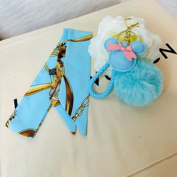 Leather Mickey Handbag Charm Keychain - Picture 3 of 4